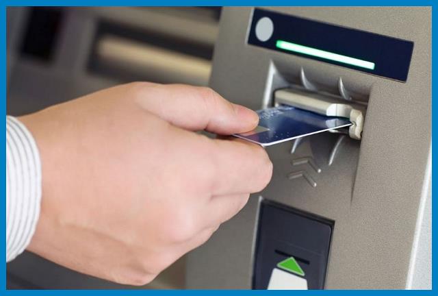 Cara Memasukkan Kartu ATM BNI